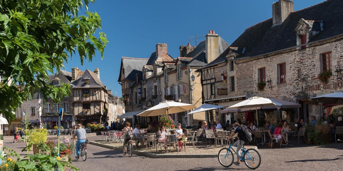 Jeudi matin: Marché de Malestroit